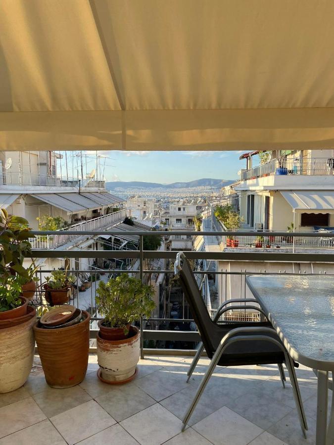 Beautiful View - 2 Bedroom *