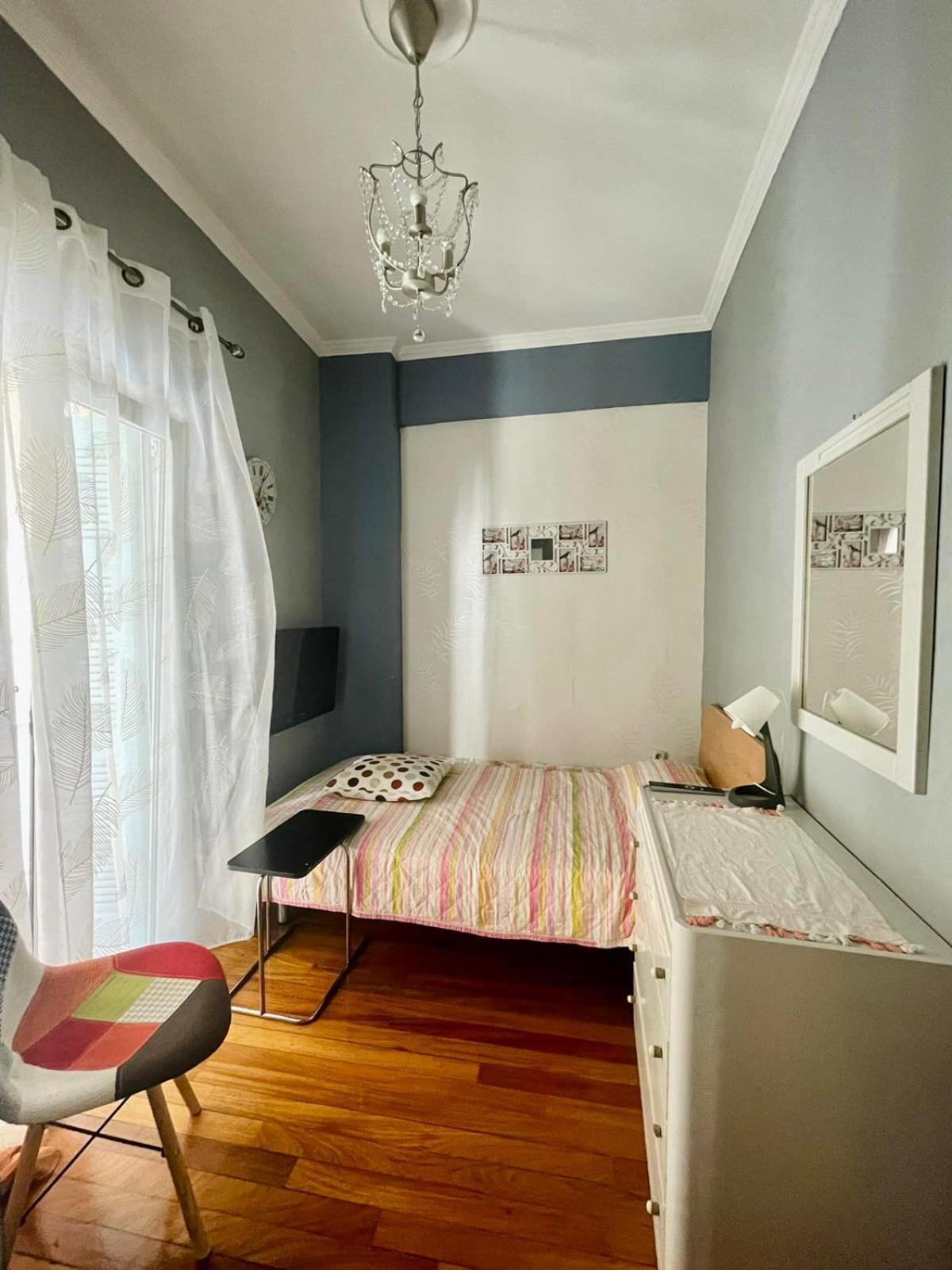 Beautiful View - 2 Bedroom Apartment Athens