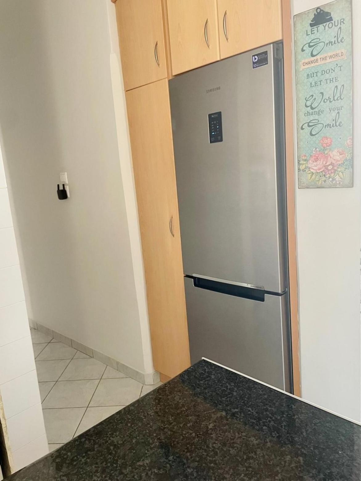 Beautiful View - 2 Bedroom Apartment